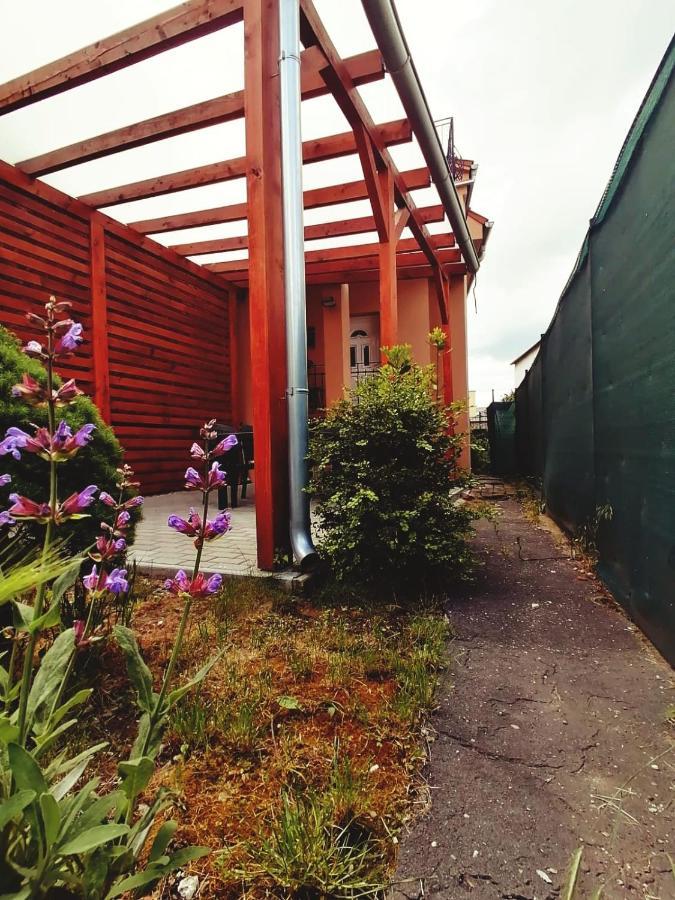 Apartmány pri Auparku Pöstyén Kültér fotó