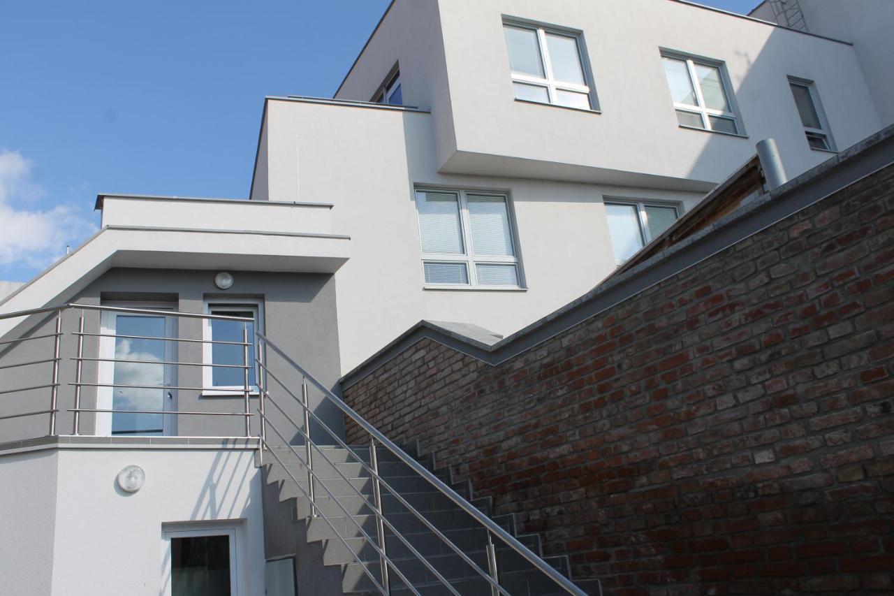 Apartmány pri Auparku Pöstyén Kültér fotó