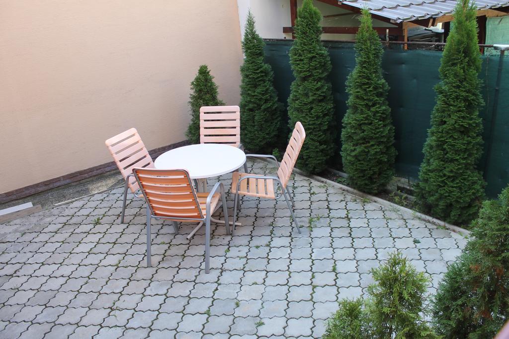 Apartmány pri Auparku Pöstyén Kültér fotó